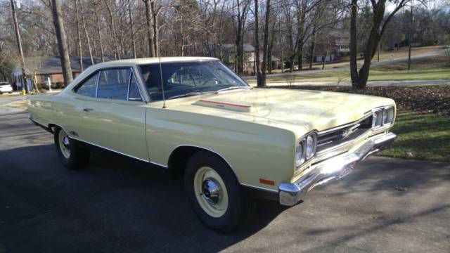 1969 PLYMOUTH GTX 4 SPEED 440 1969 Plymouth GTX