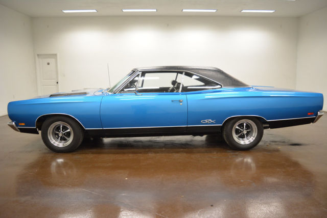 1969 Plymouth GTX 426 HEMI -- - photo 4