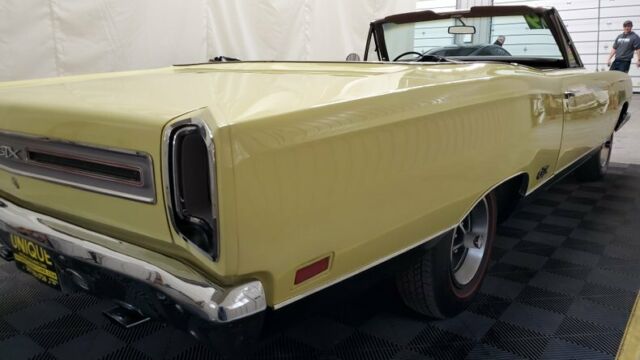 1969 Plymouth GTX Convertible - photo 10