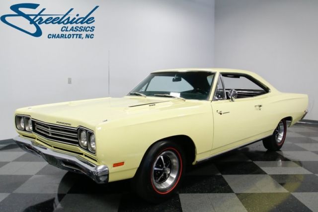 1969 Plymouth Road Runner 21434 Miles Sunfire Yellow Hardtop 383 V8 4 Speed Man 1969 Plymouth Road Runner --