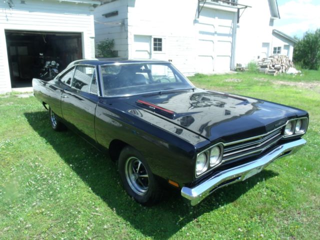 1969 Plymouth Road Runner sedan - photo 8