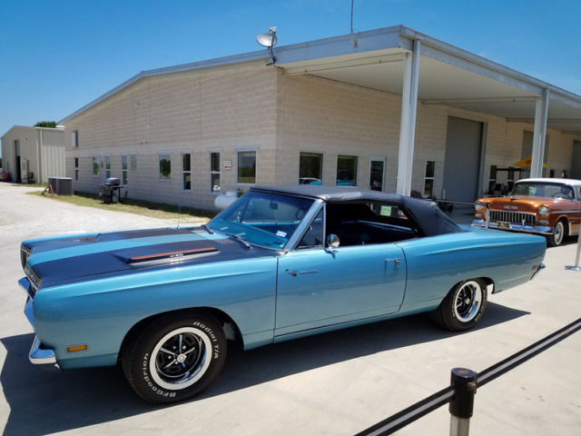 1969 Plymouth Road Runner 440 4 speed heavy sway bars Vintage ac power steer - photo 9