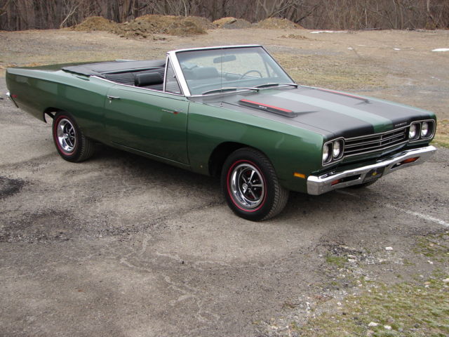 1969 Plymouth Road Runner Convertible 383 4-speed numbers matching 1 of 769 1969 Plymouth Road Runner