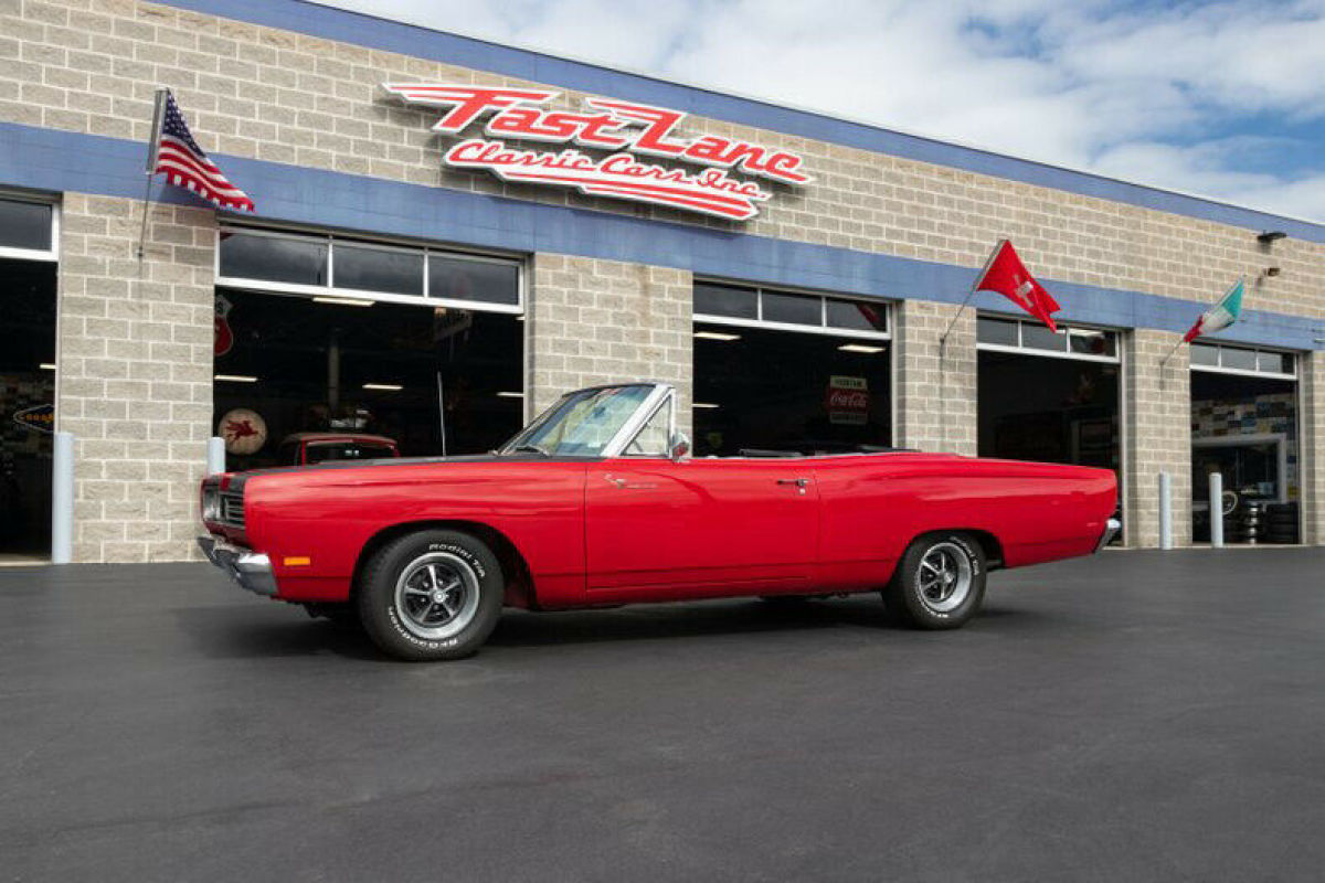 1969 Plymouth Road Runner Convertible 383 V8 Automatic Correct Color Combo 1969 Plymouth Road Runner Convertible