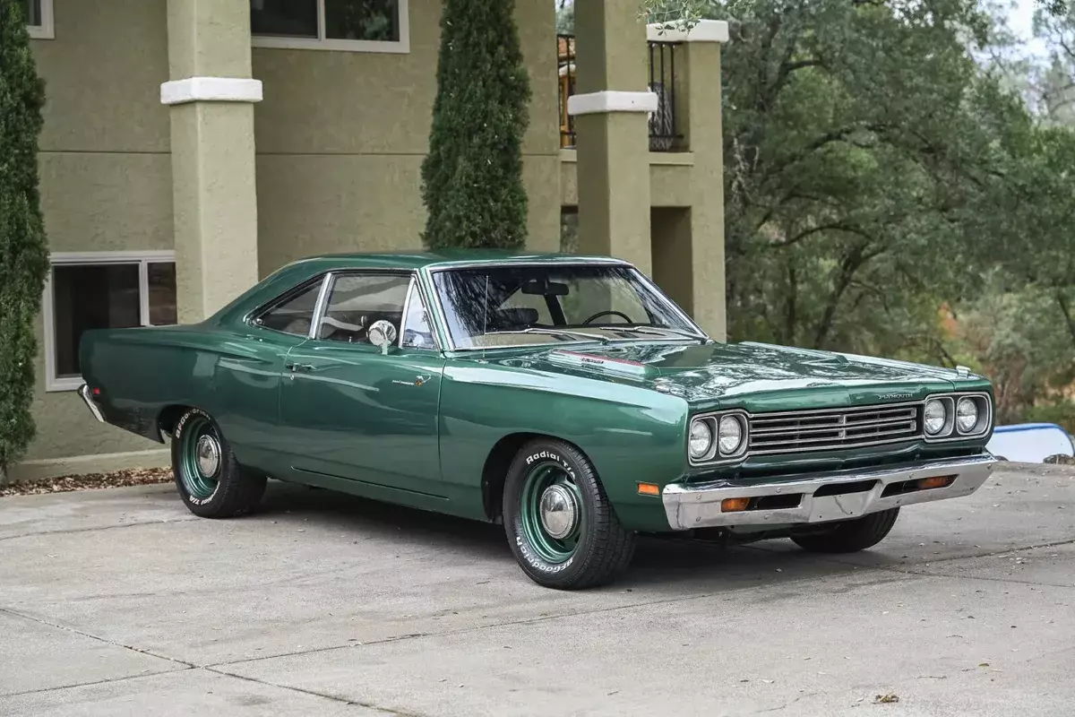 1969 Plymouth Road Runner Coupe 4-Speed 1969 Plymouth Road Runner