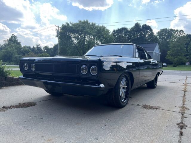 1969 Plymouth Road Runner Coupe Black RWD Manual 1969 Plymouth Road Runner