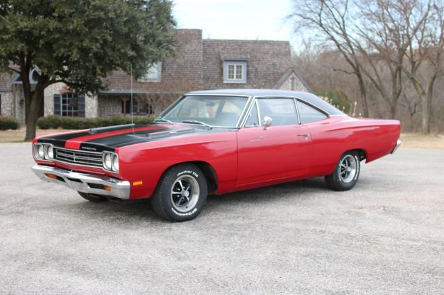 1969 Plymouth Road Runner **NUMBER MATCHING** power steering ~FACTORY TACH~ 1969 Plymouth Road Runner