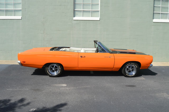 1969 PLYMOUTH ROADRUNNER CONVERTIBLE FRAME OFF 383 V8 4SP PB PS EXCEL CONDITION 1969 Plymouth Road Runner CONVERTIBLE