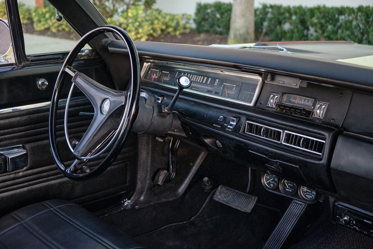 1969 Plymouth Road Runner Freshly Rebuilt 383 V8 - photo 13