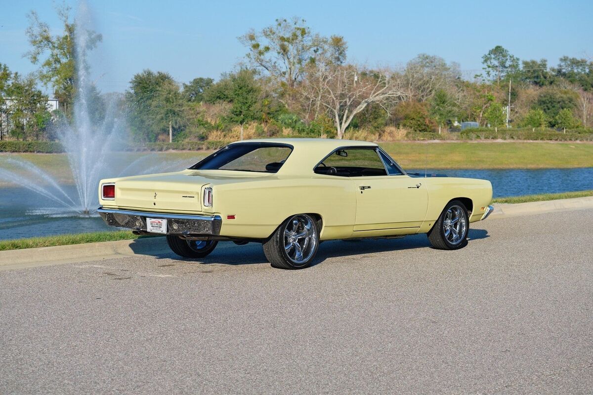 1969 Plymouth Road Runner Freshly Rebuilt 383 V8 - photo 6