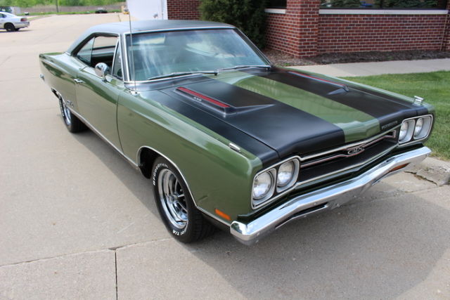 1969 Plymouth Road Runner GTX - photo 2