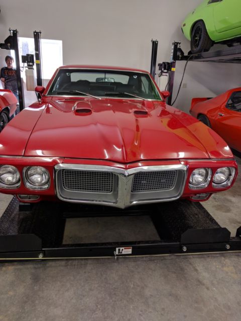 1969 Pontiac firebird 2 door coupe