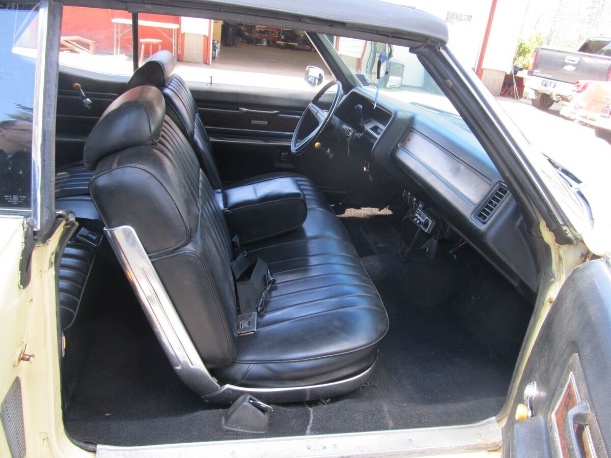 1969 Pontiac Bonneville - photo 12