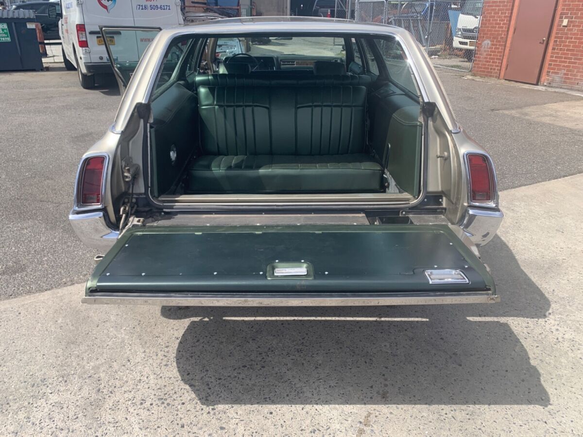 1969 Pontiac Bonneville - photo 12