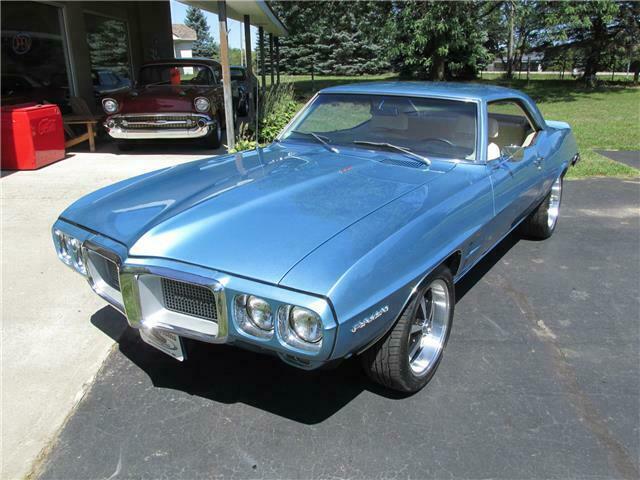 1969 Pontiac Firebird 4 speed - photo 2