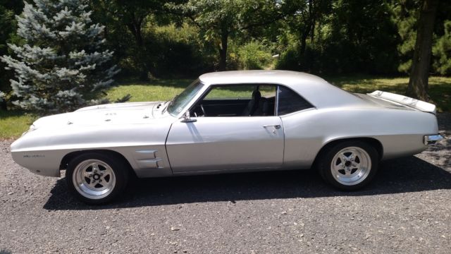 1969 Pontiac Firebird 29,033 Orig. Miles Dealer Installed 1969 428 H.O. SJ GP1 1969 Pontiac Firebird
