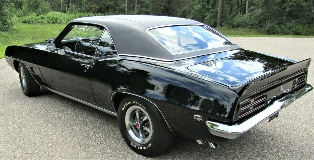 1969 Pontiac Firebird - photo 2