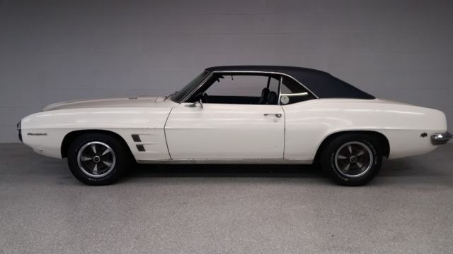 1969 Pontiac Firebird 350 V8 Auto AC 1 owner Rust free California car $17,900 1969 Pontiac Firebird