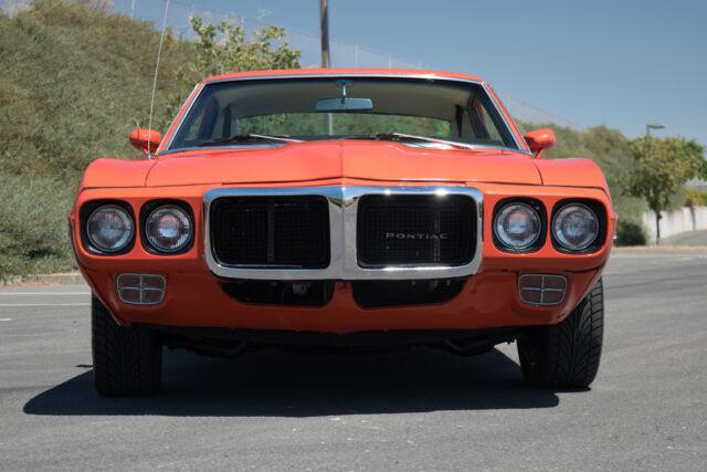 1969 Pontiac Firebird 400 - photo 2