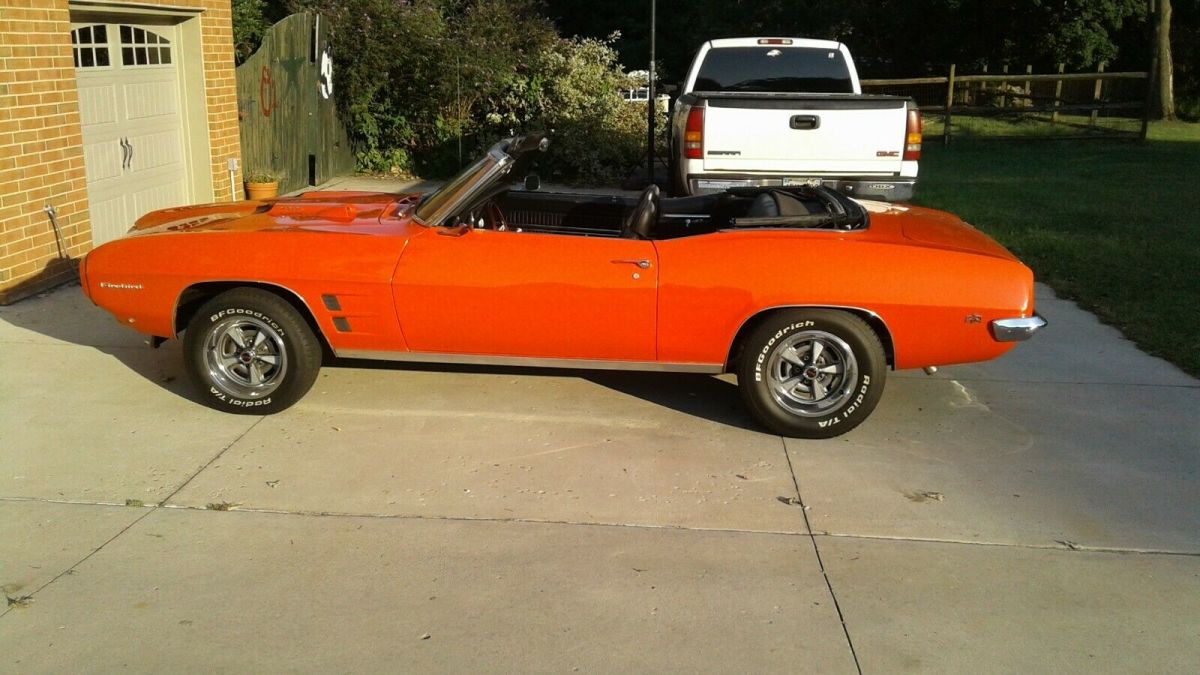 1969 Pontiac Firebird - photo 2