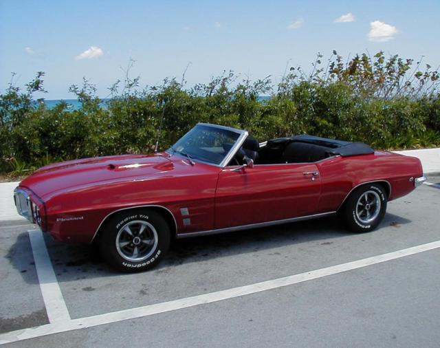 1969 Pontiac Firebird 400 Convertible, manual 4-speed Hurst Shift, Tach on hood 1969 Pontiac Firebird 400