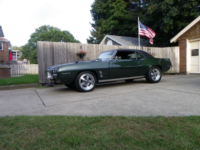 1969 Pontiac Firebird - photo 2