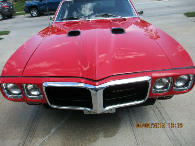 1969 Pontiac Firebird - photo 2