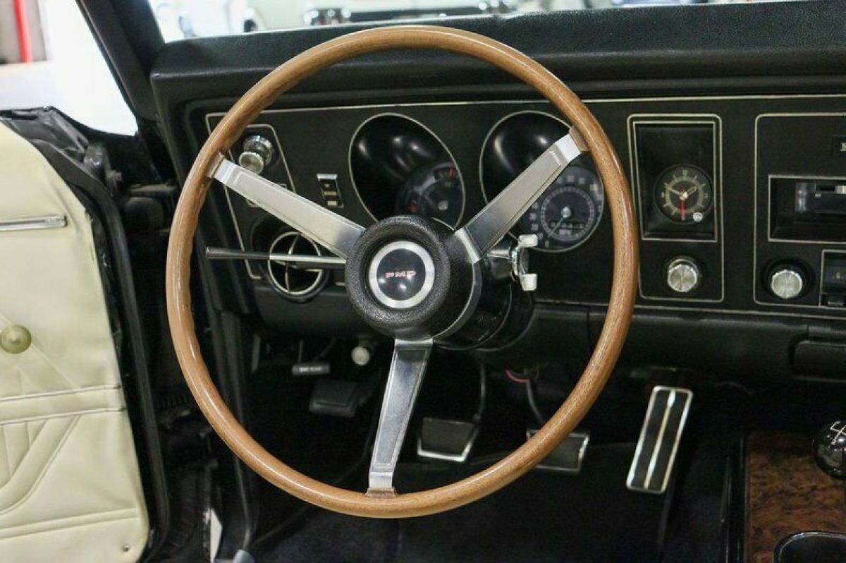 1969 Pontiac Firebird - photo 12