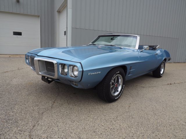 1969 Pontiac Firebird - photo 2