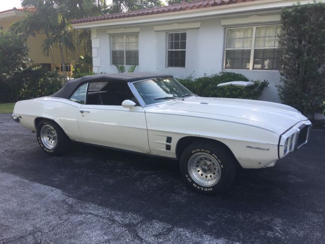 1969 Pontiac Firebird - photo 2