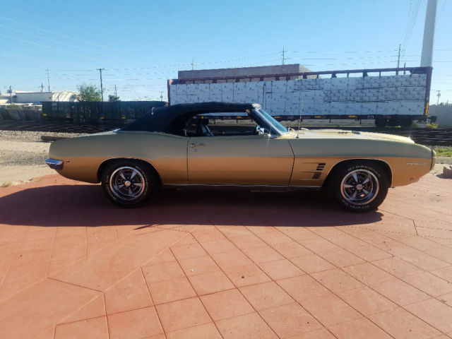 1969 Pontiac Firebird 2-Door Convertible - photo 11