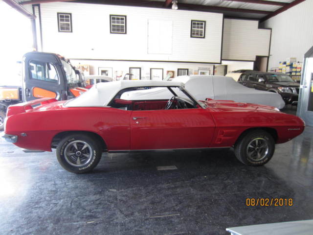 1969 PONTIAC FIREBIRD CONVERTIBLE - 400/335HP ENGINE - NEW RESTORATION 1969 Pontiac Firebird