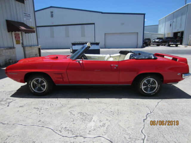 1969 Pontiac Firebird