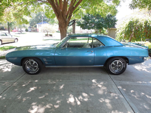 1969 Pontiac Firebird - photo 2