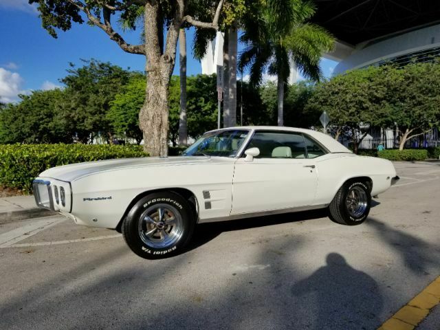 1969 Pontiac Firebird Coupe - Matching Numbers - All Original - photo 2