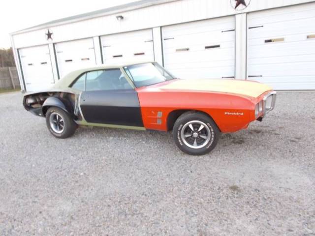 1969 PONTIAC FIREBIRD Coupe V8 5.7L, 4-Speed MANUAL, FACTORY PAINT WAS SILVER. 1969 Pontiac Firebird --