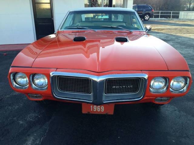 1969 Pontiac Firebird - photo 2