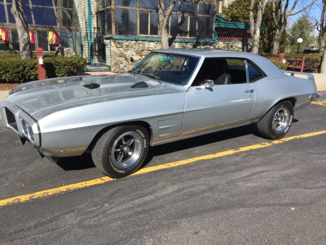 1969 Pontiac Firebird supercharged supercharger 4 speed muncie chevy 350 1969 Pontiac Firebird