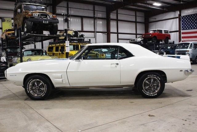 1969 Pontiac Firebird Trans Am - photo 2