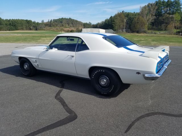 1969 Pontiac Trans Am - photo 2