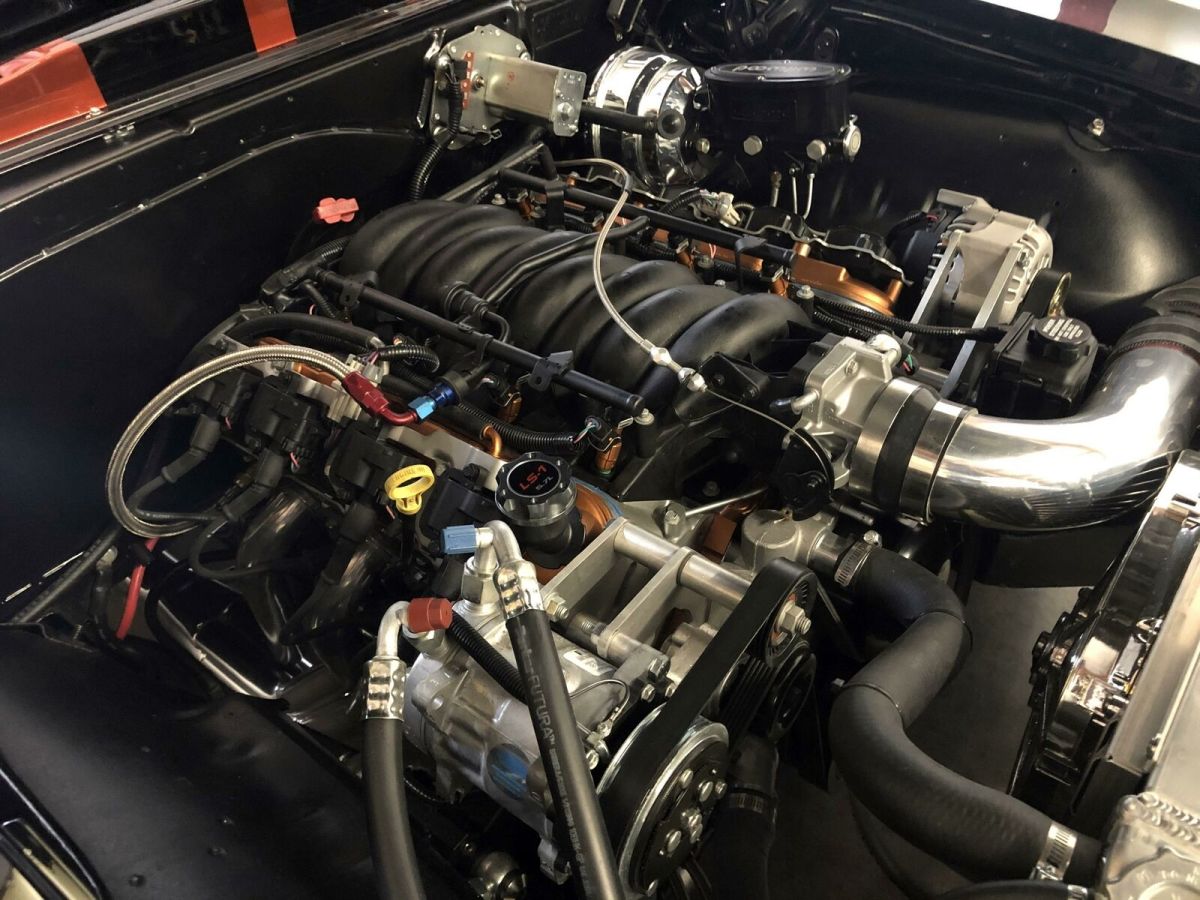 1969 Pontiac Firebird Trans Am Pro Touring Resto Mod Worldwide shipping - photo 10