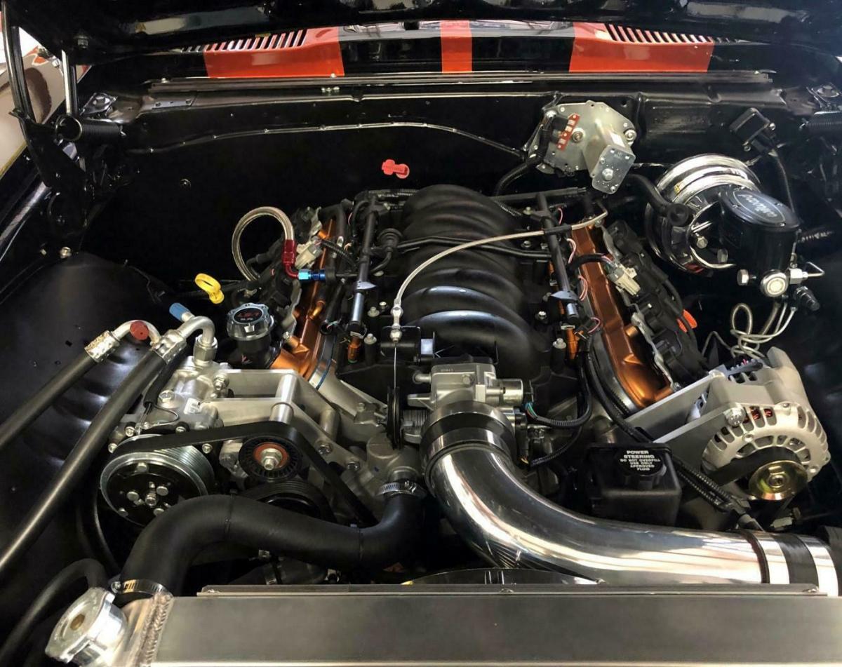 1969 Pontiac Firebird Trans Am Pro Touring Resto Mod Worldwide shipping - photo 11