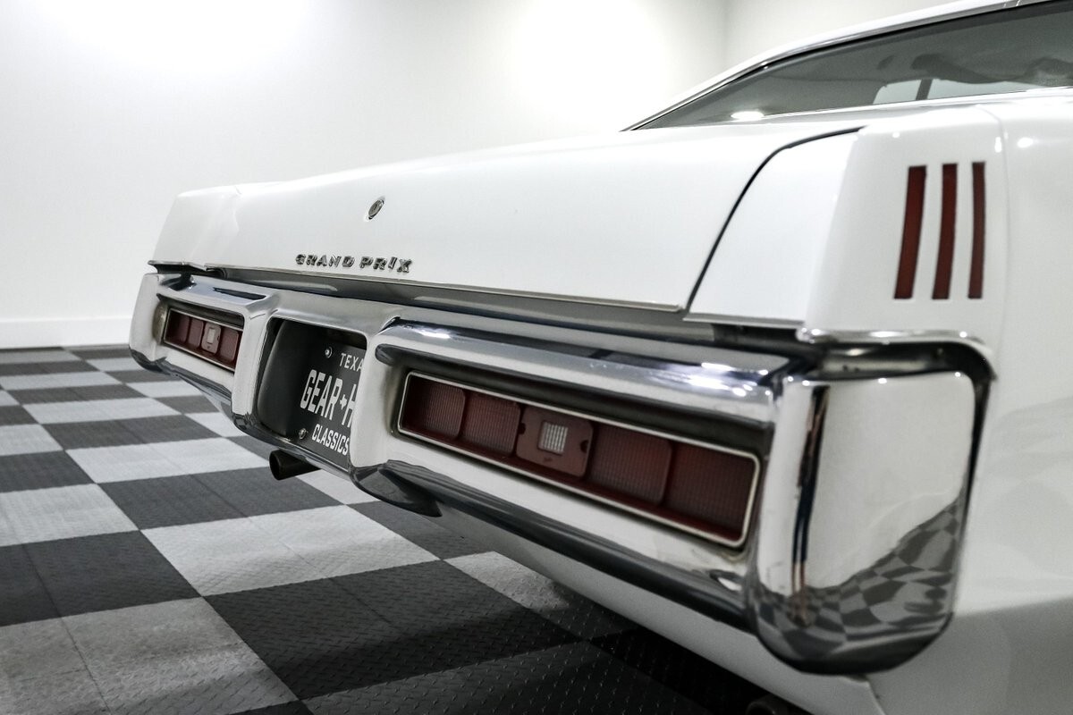 1969 Pontiac Grand Prix - photo 11