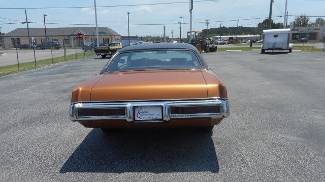1969 Pontiac Grand Prix -- - photo 7