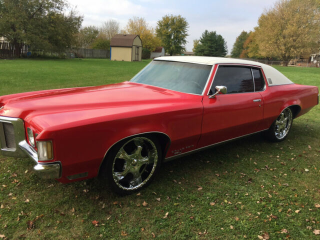1969 Pontiac Grand Prix J (doesn't need much) 1969 Pontiac Grand Prix