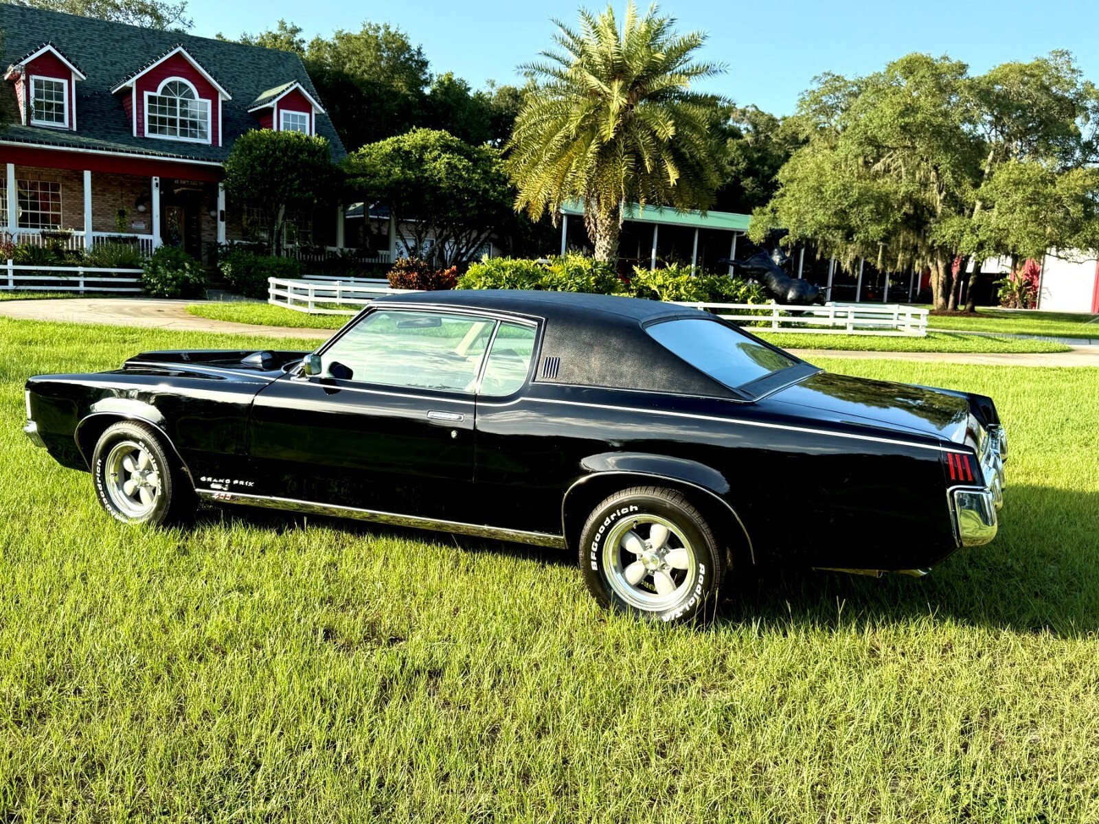1969 Pontiac Grand Prix - photo 13