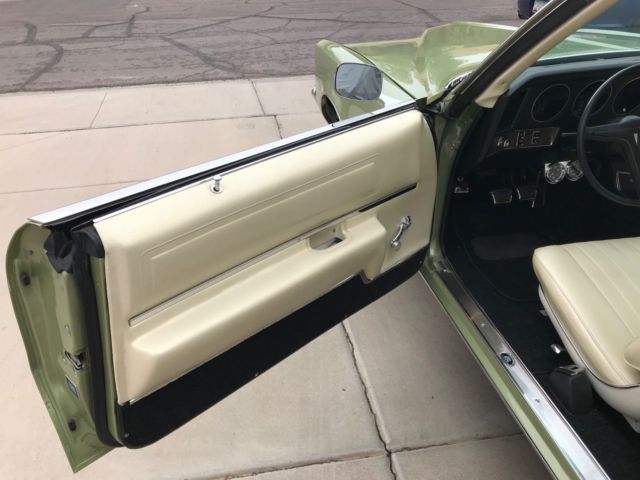 1969 Pontiac Grand Prix Model J - photo 10