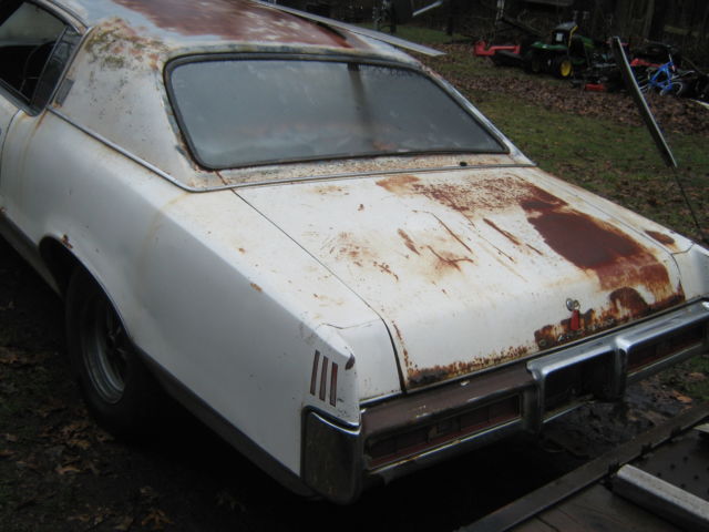 1969 Pontiac Grand Prix - photo 12