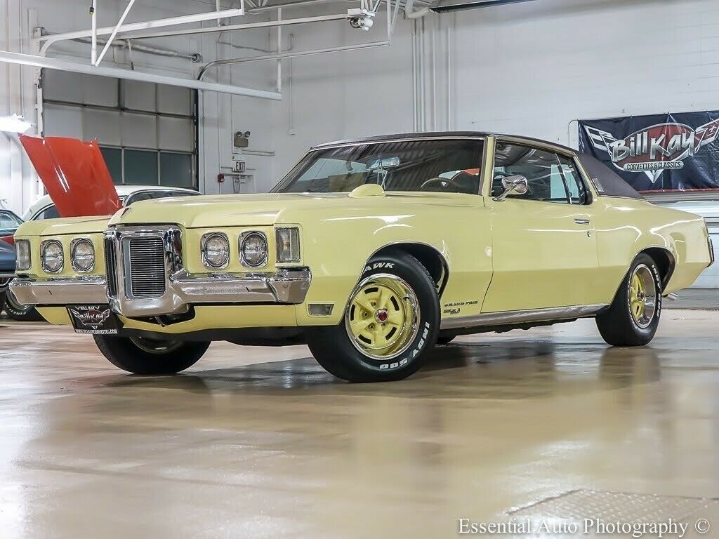 1969 Pontiac grand prix S.J 47002 Miles Yellow 2 door 8 Cylinder 6-Speed Automat 1969 Pontiac Grand Prix S.J