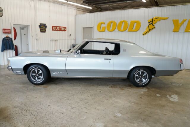 1969 Pontiac Grand Prix SJ Style - photo 3